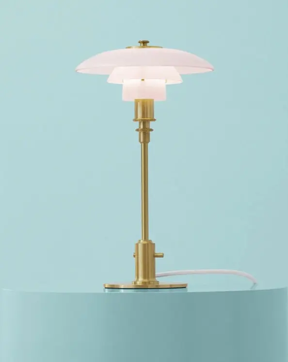 Lampe Ombra — abat-jour en verre opalin sur pied laiton