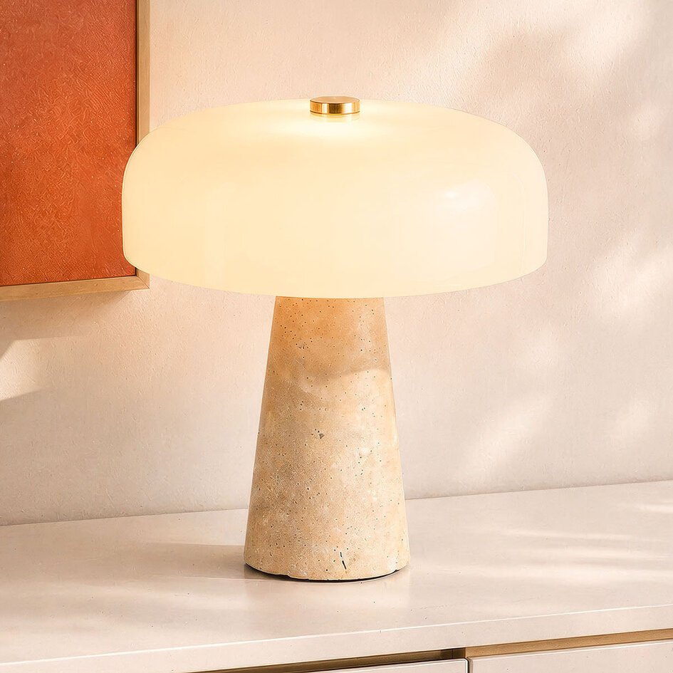 Lampe Travertin — base en travertin brut et dôme opalin